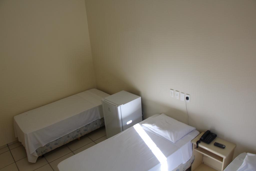 Hotel Beira Rio Aquidauana Ruang foto